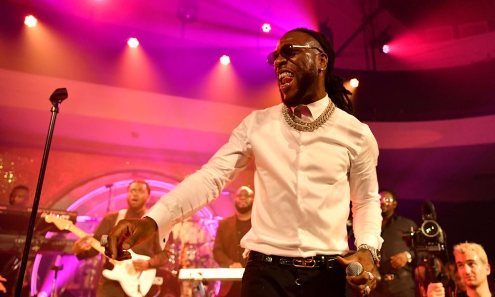 <strong>Burna Boy strikes new deal with Oraimo, to continue breaking bounds with music</strong>